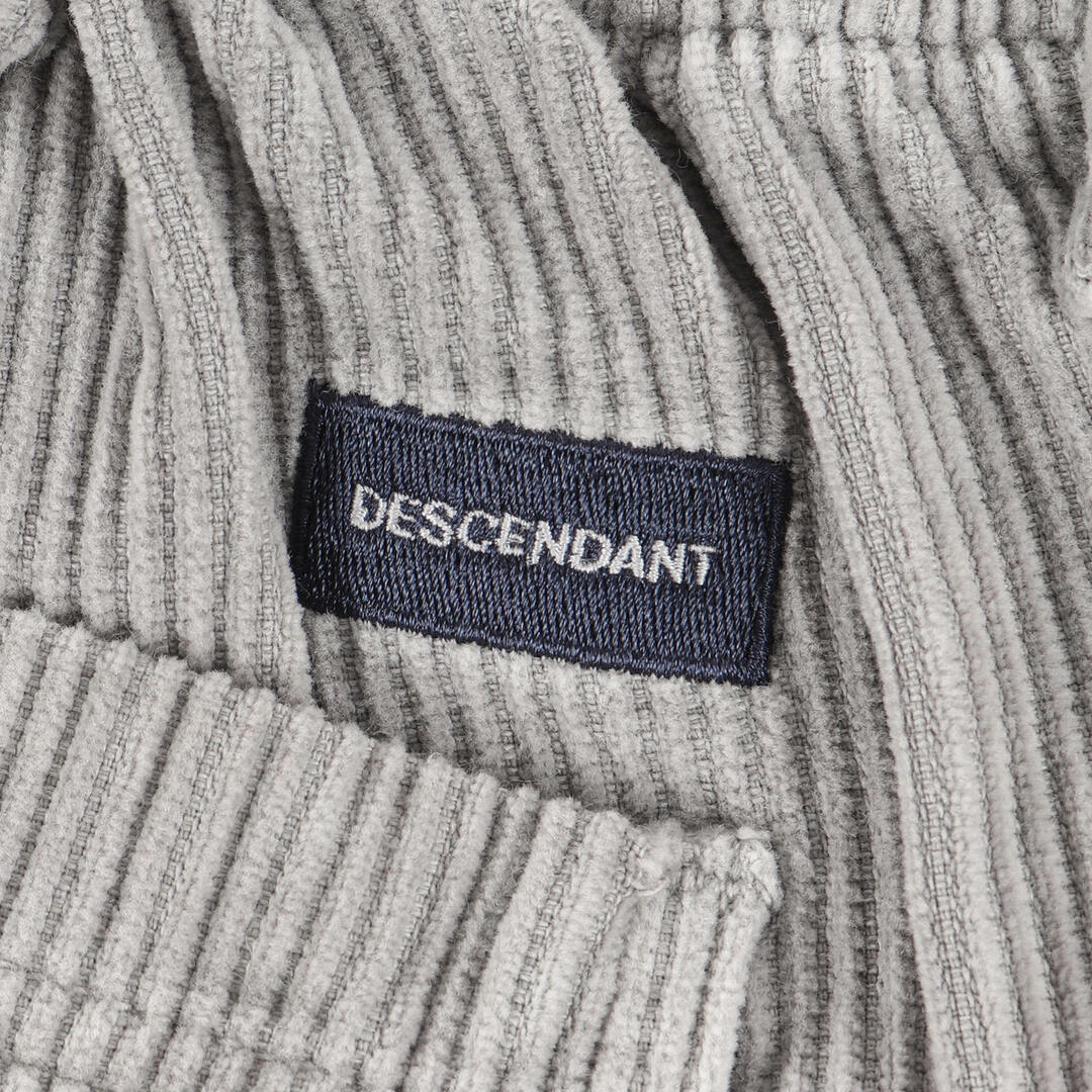 DESCENDANT(ディセンダント)のDESCENDANT ディセンダント パンツ サイズ:1 オーバーダイ加工 コーデュロイ イージーショーツ CORDUROY SHORTS 19SS グレー ボトムス ズボン ショートパンツ 【メンズ】【中古】 メンズのパンツ(ショートパンツ)の商品写真