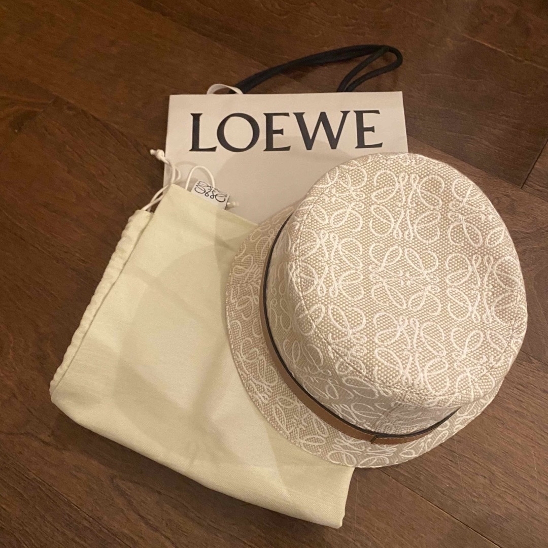 LOEWE(ロエベ)の確実正規品 Loewe バケットハット レディースの帽子(ハット)の商品写真