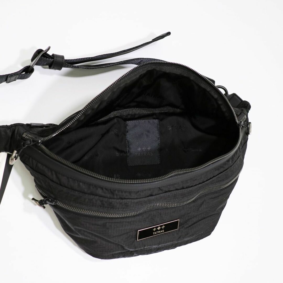 新品☆正規品・ギャランティーカード付 TATRAS ボディバッグ MELGI