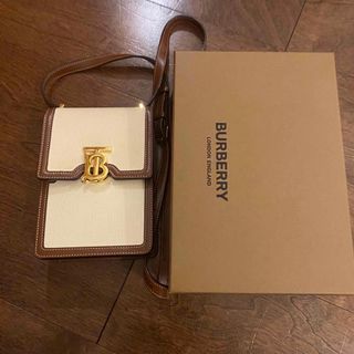 バーバリー(BURBERRY)のBurberry ロビンバッグ(ショルダーバッグ)