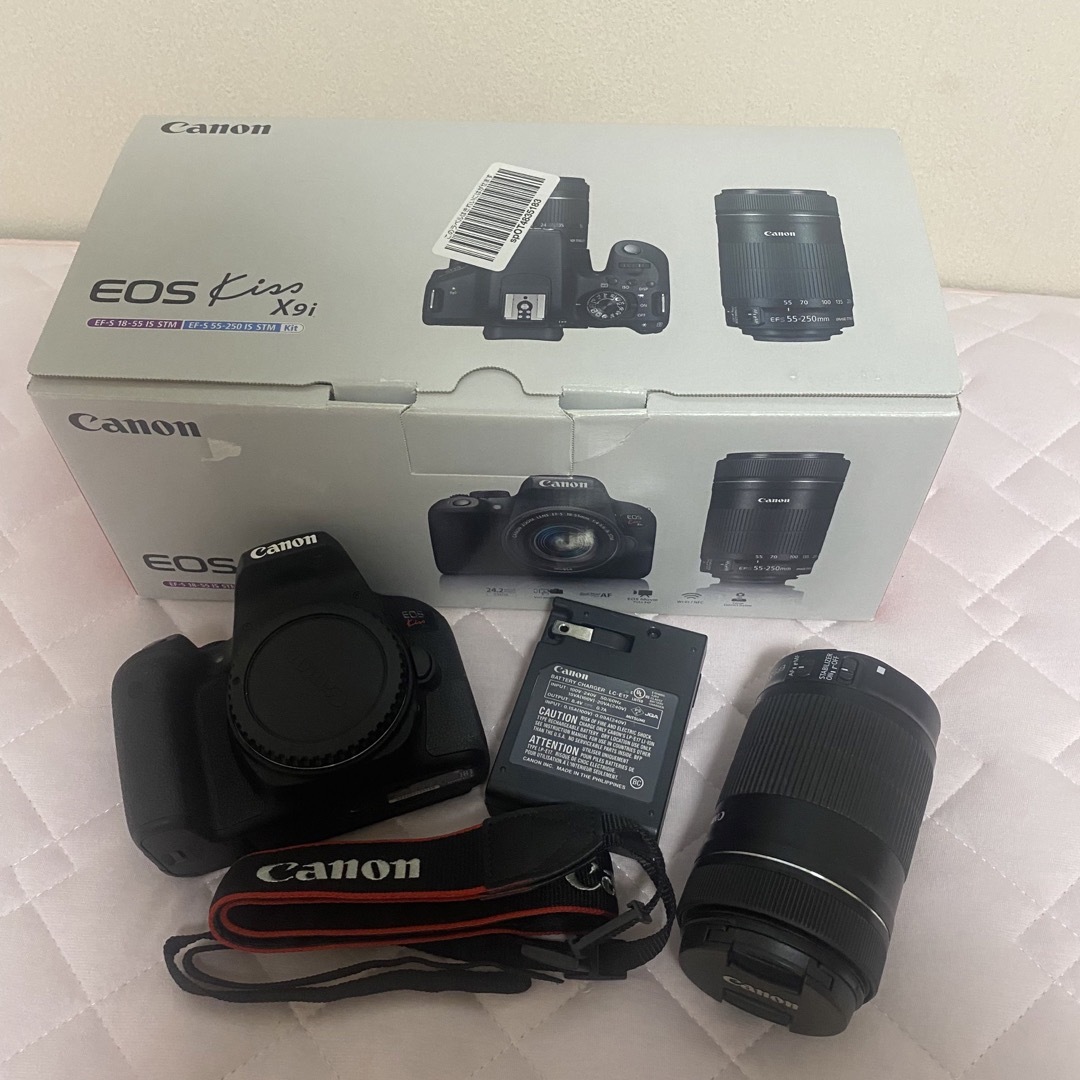 キヤノン Canon EOS Kiss X9i ダブルズームキットスマホ/家電/カメラ