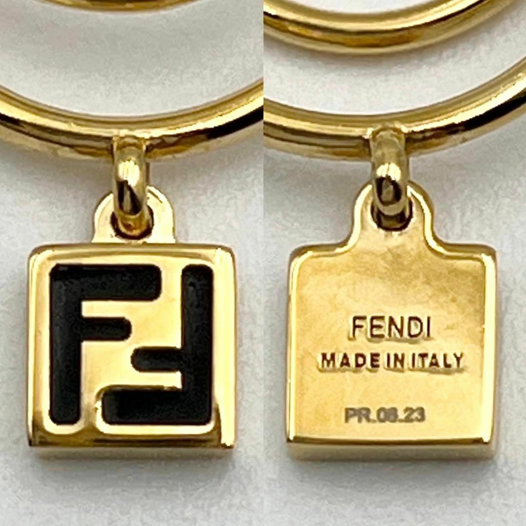 【23年購入】フェンディ　FENDI　レディース　イヤーカフ　ピアス　イヤリング