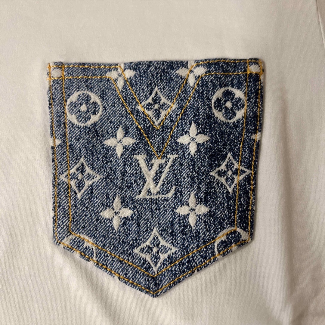 LOUIS VUITTON(ルイヴィトン)のルイヴィトン　tシャツ レディース　xs ロゴ　白　クリーニング済み レディースのトップス(Tシャツ(半袖/袖なし))の商品写真