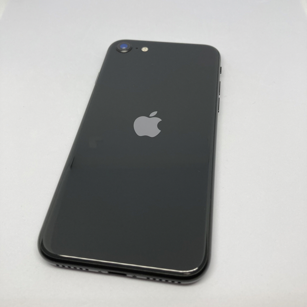 iPhone SE 第2世代 ブラック 64GB SIMフリー 本体 _607