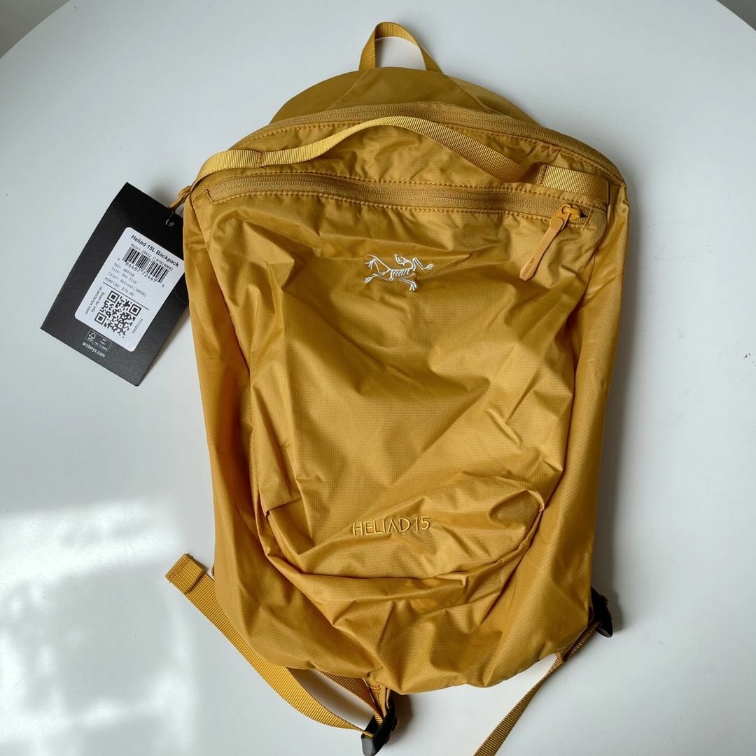ARC'TERYX - ARC'TERYX Heliad 15L Backpackリュック イエローの通販