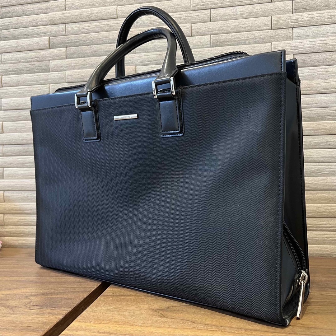 Mr.Junko(ミスタージュンコ)のメンズビジネスバッグ Mr.junko メンズのバッグ(ビジネスバッグ)の商品写真