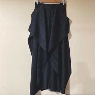 プリーツプリーズイッセイミヤケ(PLEATS PLEASE ISSEY MIYAKE)の【超希少】プリーツプリーズ　drape変形ワイドパンツ　ブラック(カジュアルパンツ)