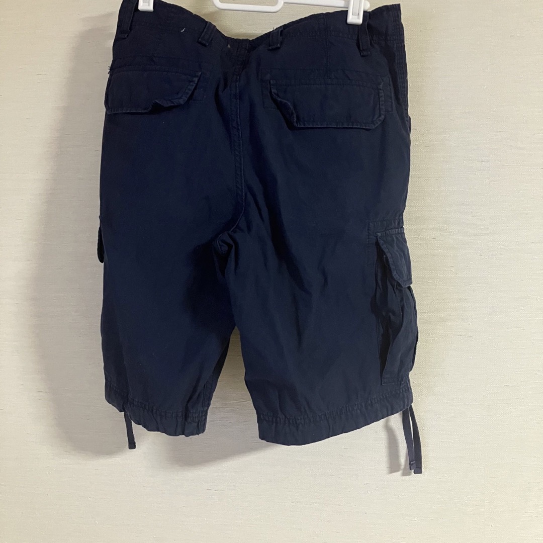 UNIQLO(ユニクロ)のUNIQLO ユニクロ  カーゴショートパンツ　ハーフパンツ　ネイピー　紺　裾紐 メンズのパンツ(ショートパンツ)の商品写真
