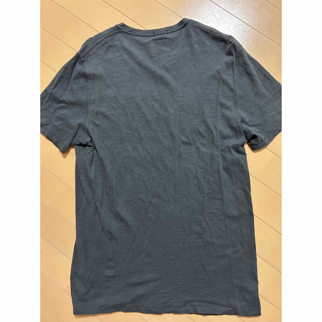 Abercrombie&Fitch(アバクロンビーアンドフィッチ)のアバクロンビーアンドフィッチ　Tシャツ　Mサイズ メンズのトップス(Tシャツ/カットソー(半袖/袖なし))の商品写真