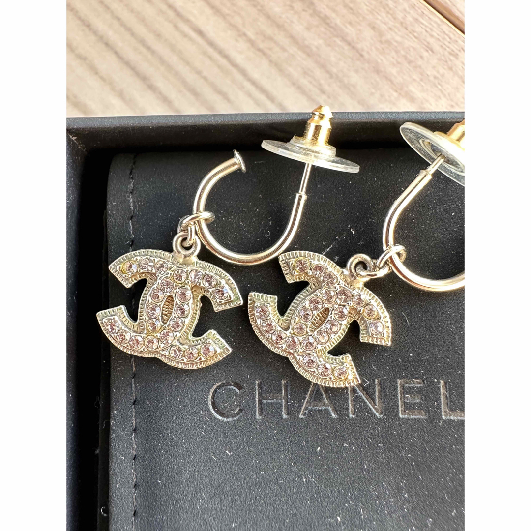 CHANEL(シャネル)のCHANEL  シャネル　ピアス　イヤリング　ココ レディースのアクセサリー(イヤリング)の商品写真