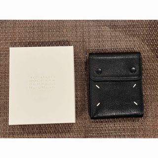 マルタンマルジェラ(Maison Martin Margiela)の美品 メゾンマルジェラ 二つ折り財布 BLACK MAISON MARGIELA(折り財布)