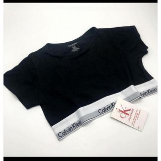 カルバンクライン クロップド Tシャツ(レディース/半袖)の通販 21点