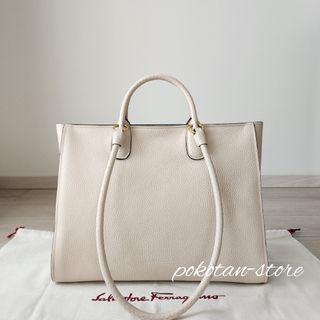 Salvatore Ferragamo - 美品【フェラガモ】ガンチーニ GANCIO レザー