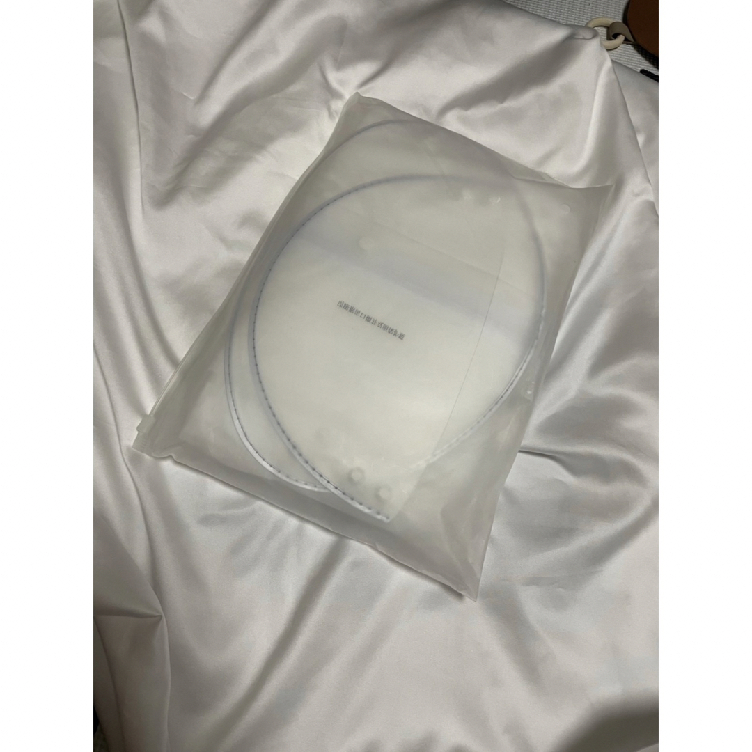 防水 つば付き 男女兼用 レインコート ポンチョ 雨具 カッパ 収納袋付き 白の通販 by non 防水 つば付き 男女兼用 レインコート ポンチョ 雨具 カッパ 収納袋付き 白