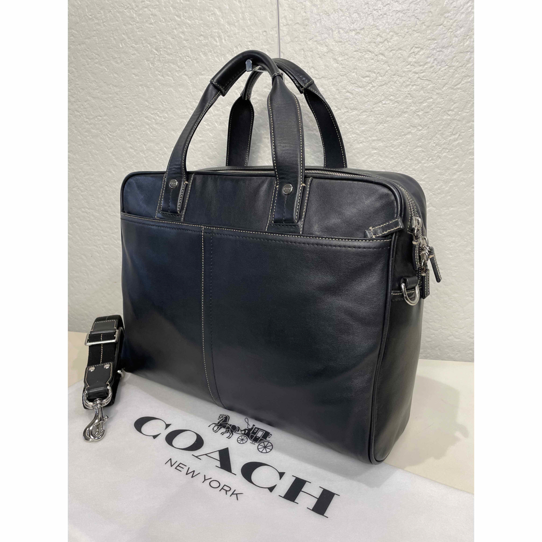 COACH(コーチ)の【格安】定価10.8万　コーチ　メンテ済み　ビジネス　バッグ　レザー　147 メンズのバッグ(ビジネスバッグ)の商品写真