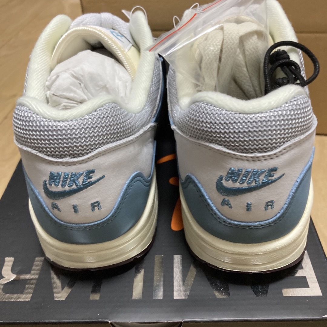 新品未使用送料無料　Patta × Nike Air Max 1 黒タグ