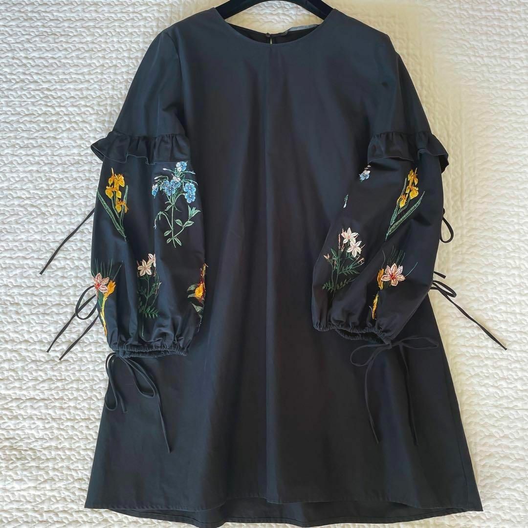 新品☆ZARA ザラ 刺繍入りバルーンスリーブセーター S black