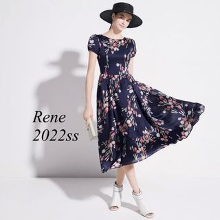 専用rene ルネ　デニムワンピース　ブローチ付き