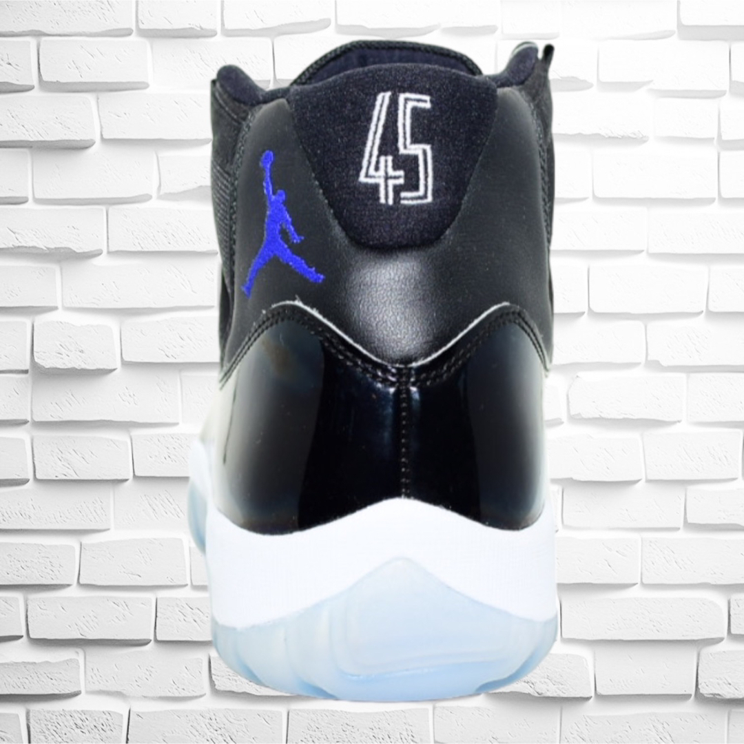 Jordan Brand（NIKE）(ジョーダン)の【新品 黒タグ付き】 AIR JORDAN SPACE JAM 29cm メンズの靴/シューズ(スニーカー)の商品写真