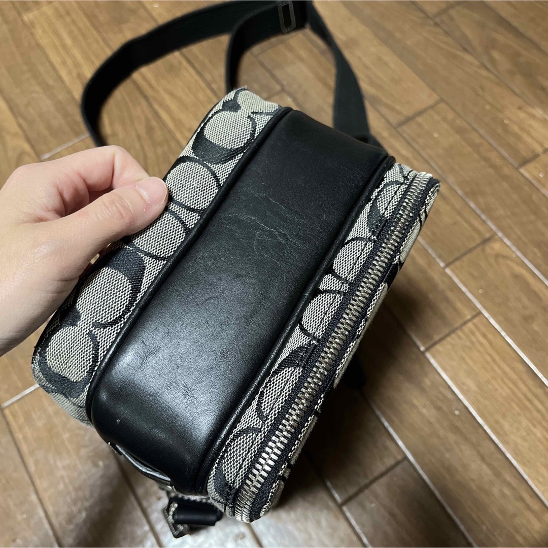 美品！ 正規品！コーチ coach ショルダーウォレット