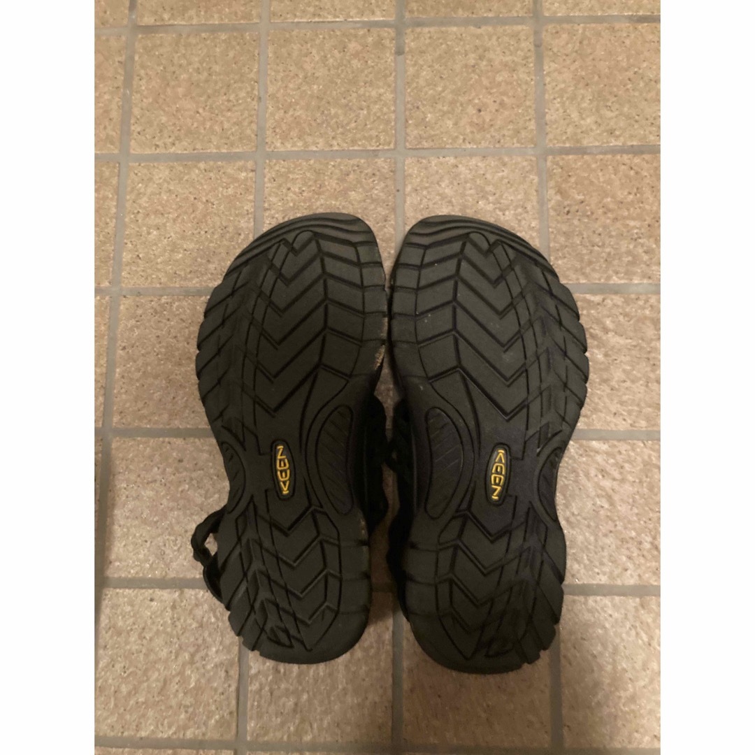 HYKE(ハイク)のHYKE × KEEN ROSARITA Ⅱ ハイク キーン ブラック 26.5 メンズの靴/シューズ(サンダル)の商品写真