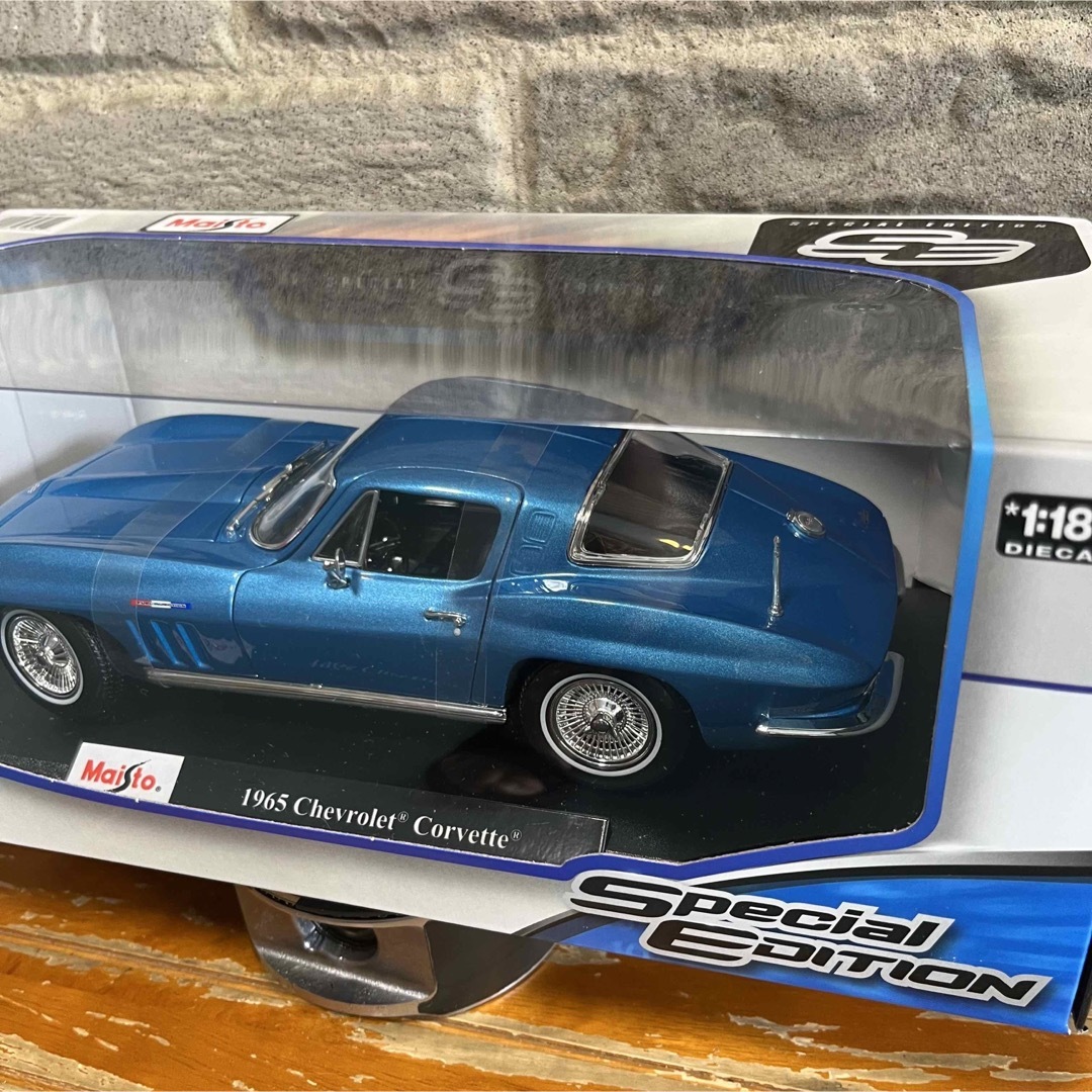 Chevrolet(シボレー)の新品1/18 マイスト Maisto1965Chevrolet Corvette エンタメ/ホビーのおもちゃ/ぬいぐるみ(ミニカー)の商品写真