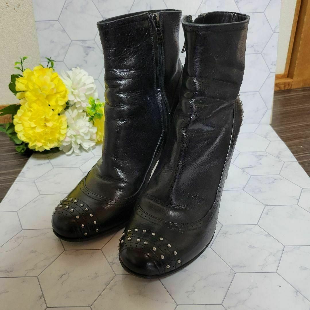 PRADA - PRADA スタッズ ショートブーツ レザー 上品 ドレス パンプス