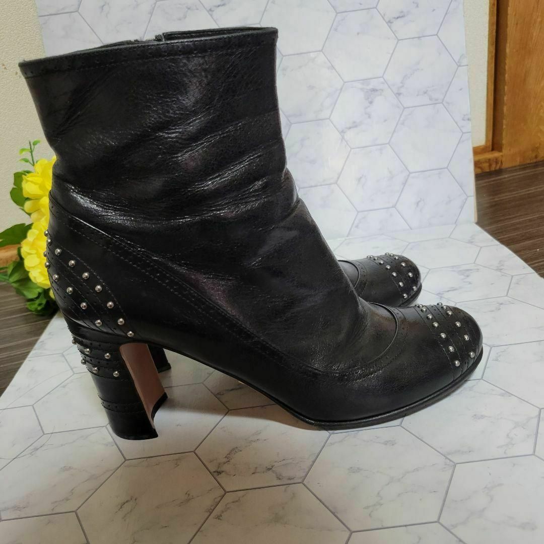 PRADA - PRADA スタッズ ショートブーツ レザー 上品 ドレス パンプス