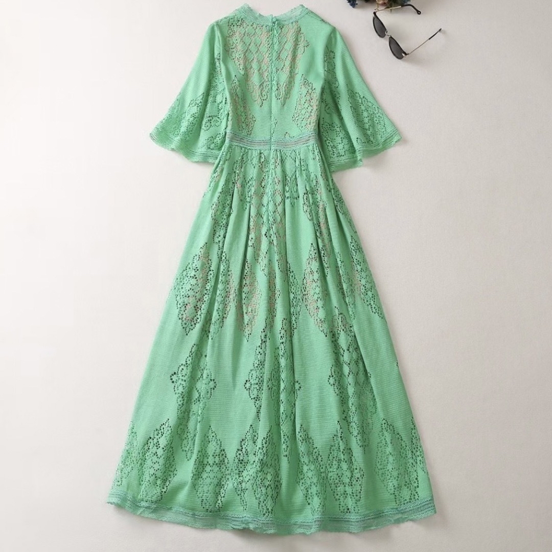 ワンピース　緑　Aライン　レース　フレア　チュール　キャバ　ラウンジ　結婚式 レディースのフォーマル/ドレス(ミディアムドレス)の商品写真