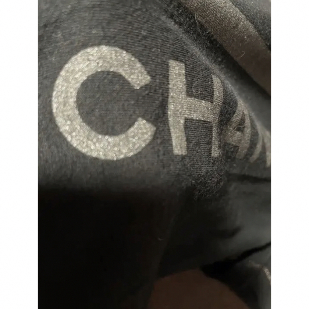 CHANEL(シャネル)のシャネルCHANEL07Pスポーツライン極美品ラメキラキラ レディースのトップス(Tシャツ(半袖/袖なし))の商品写真