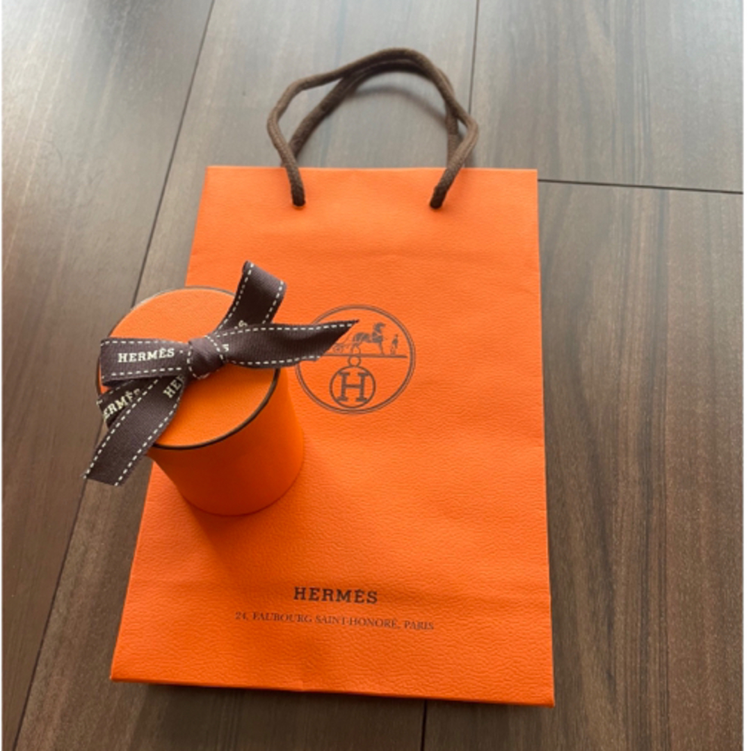 Hermes(エルメス)のエルメス　ツイリー　空箱 レディースのバッグ(ショップ袋)の商品写真