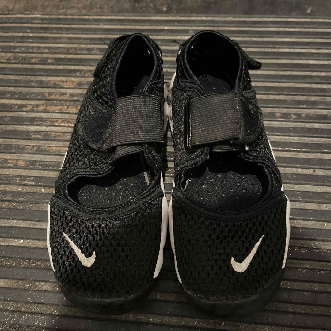 NIKE ナイキ エアリフト 19㎝ 黒キッズ/ベビー/マタニティ - ceskymak.cz