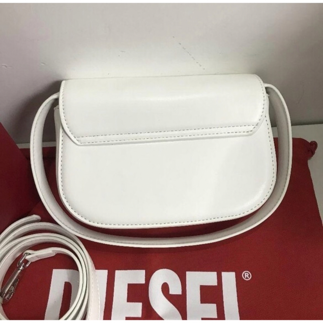 DIESEL ディーゼル ショルダーバッグ ハンドバッグ ホワイト 縦14cm ...