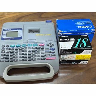 カシオ(CASIO)のCASIO ネームランド アダプター、テープ、説明書付き(オフィス用品一般)