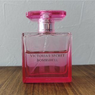 ヴィクトリアズシークレット(Victoria's Secret)の香水　ヴィクトリアズ・シークレット　ボムシェル(香水(女性用))