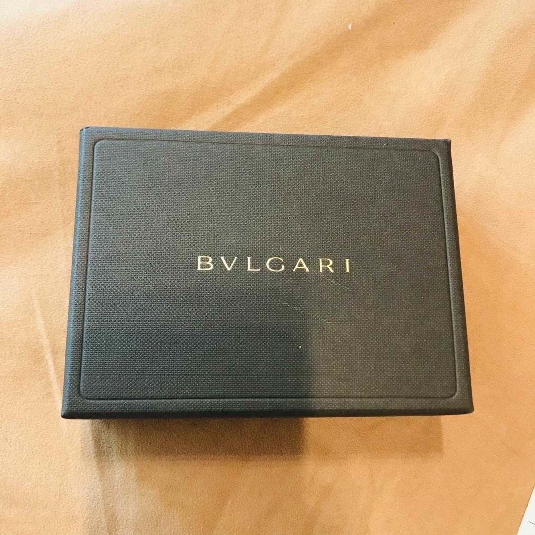 BVLGARI ブルガリ カードケース レザー ホワイト 無地 カードホルダー