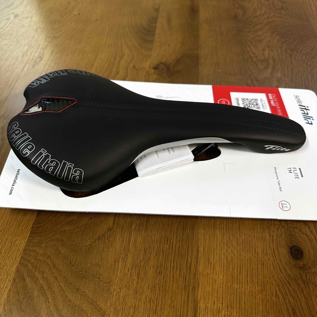 新品Selle Italia セライタリアFlite TM マンガンサドルL1