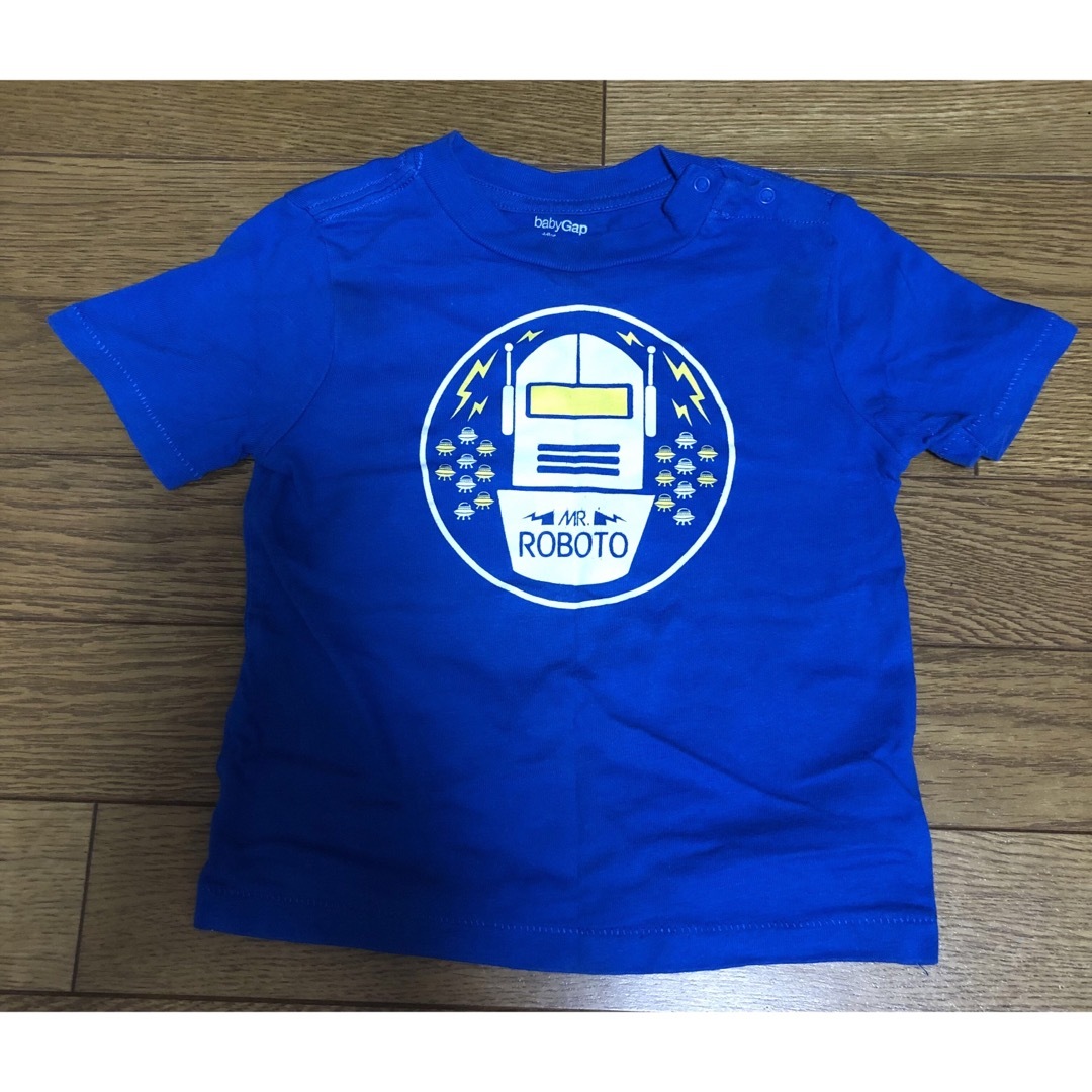 babyGAP(ベビーギャップ)の【送料込み】 babyGAP ロボット柄半袖Tシャツ 90cm ♪ キッズ/ベビー/マタニティのキッズ服男の子用(90cm~)(Tシャツ/カットソー)の商品写真