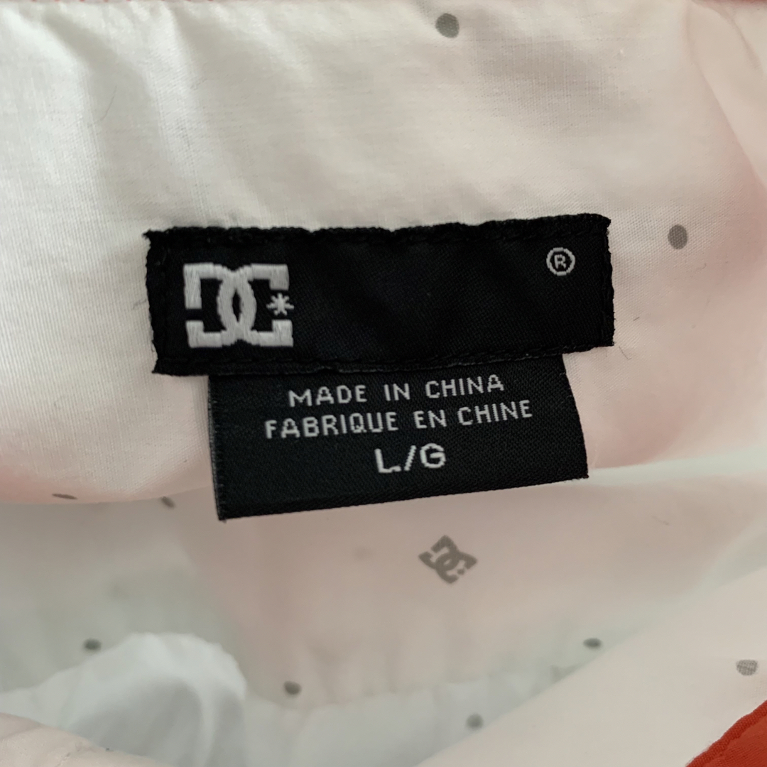 DC(ディーシー)のDC 白 シャツ メンズのトップス(Tシャツ/カットソー(半袖/袖なし))の商品写真