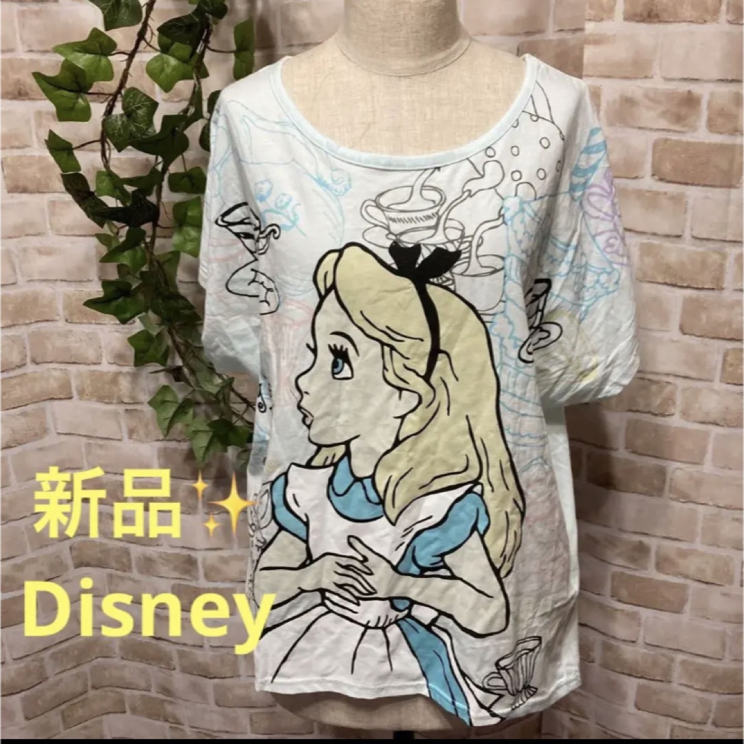 Disney(ディズニー)の感謝sale❤️7036❤️Disney❤️ゆったり＆可愛いトップス　ティシャツ レディースのトップス(Tシャツ(半袖/袖なし))の商品写真