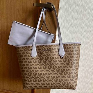 マイケルコース(Michael Kors)のMICHAELKORSトートバック(トートバッグ)