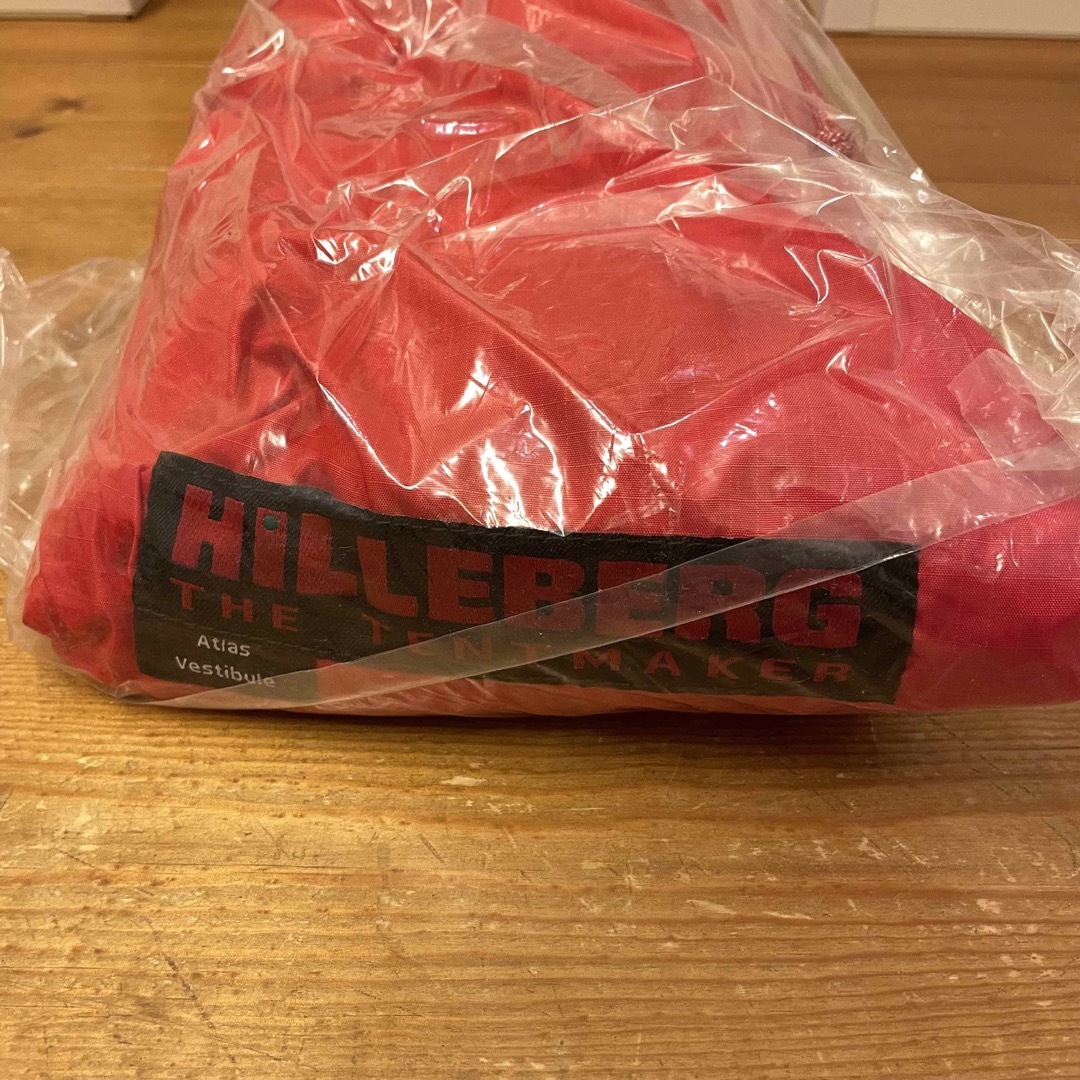 HILLEBERG(ヒルバーグ)のアトラス ベスタビュール Hilleberg atlas ヒルバーグ レッド スポーツ/アウトドアのアウトドア(テント/タープ)の商品写真