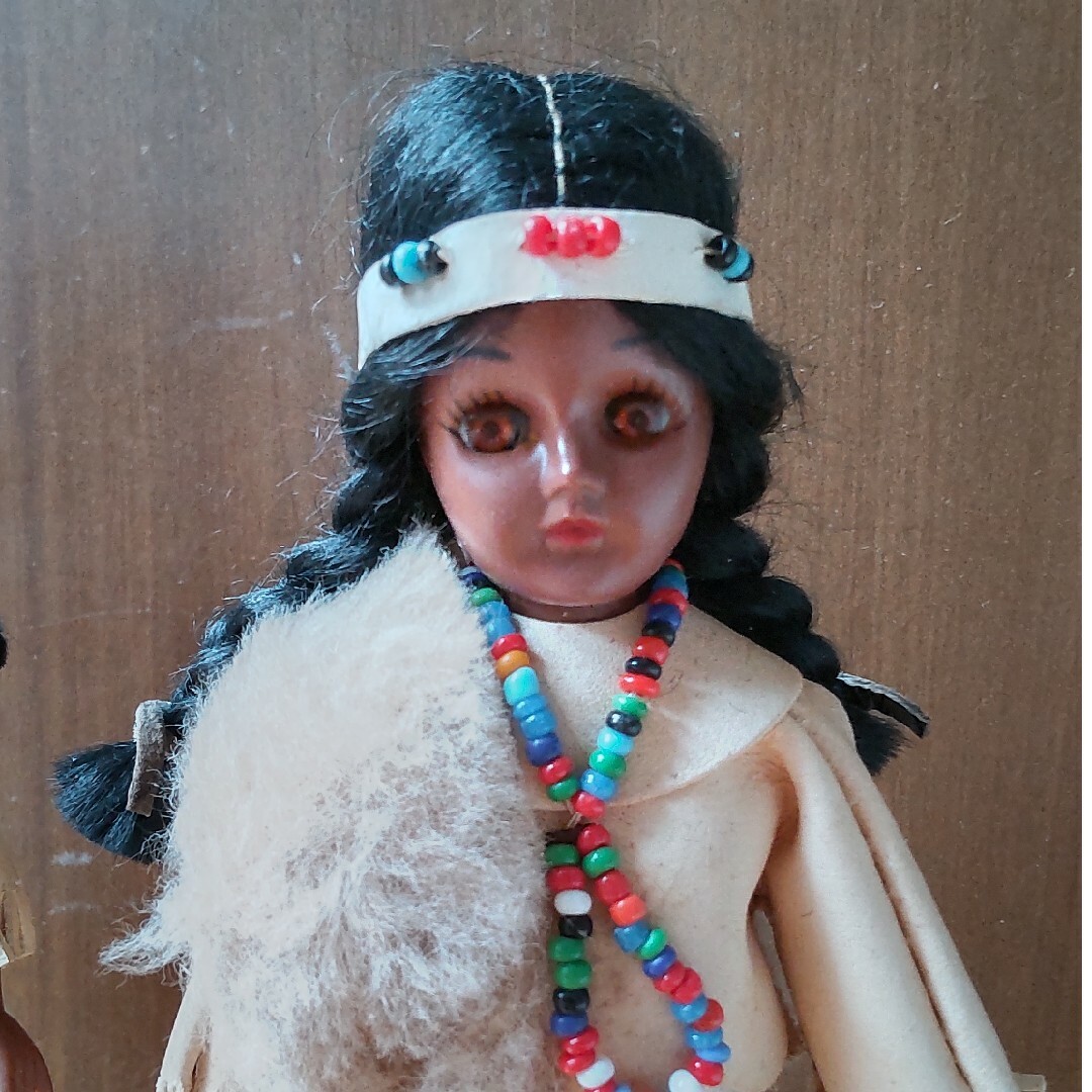カールソンドール インディアン人形2体セットの通販 by 親切商店｜ラクマ