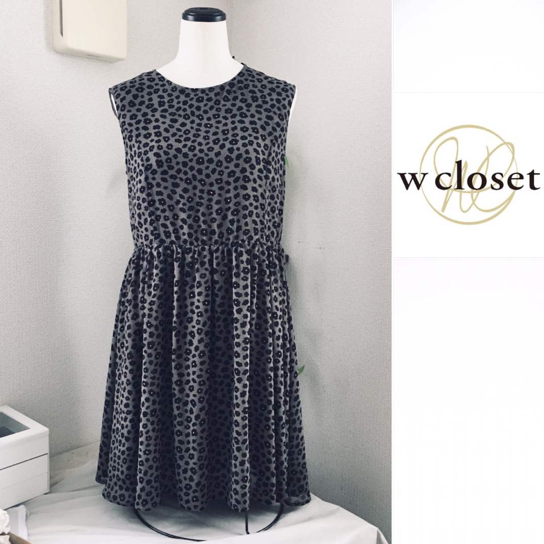 w closet(ダブルクローゼット)の新品☆ w closet ノースリーブ　シフォン　膝丈ワンピース　グレー　F レディースのワンピース(ひざ丈ワンピース)の商品写真