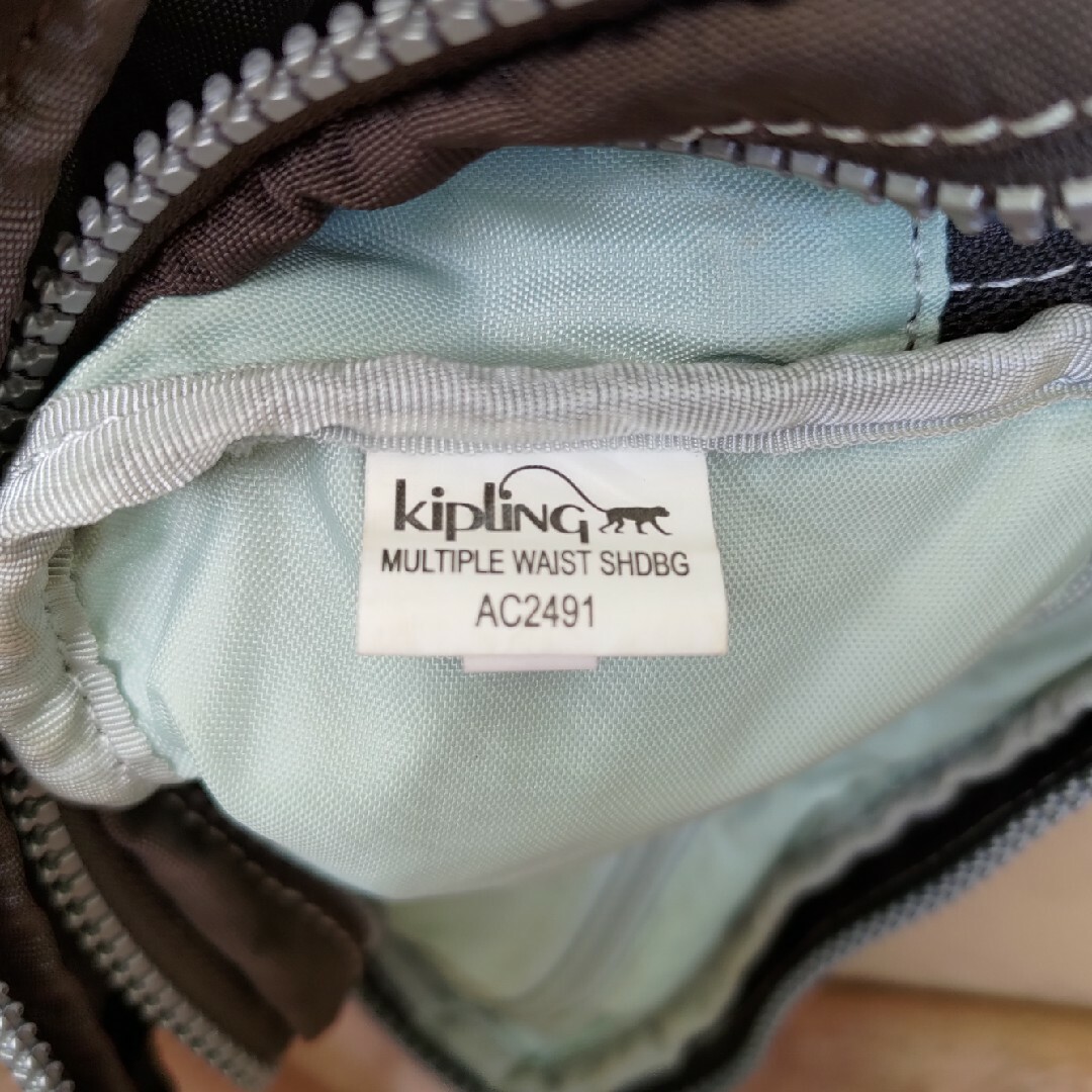 kipling(キプリング)のKIPLING MULTIPLE WAIST SHDBG AC2491 レディースのバッグ(ボディバッグ/ウエストポーチ)の商品写真