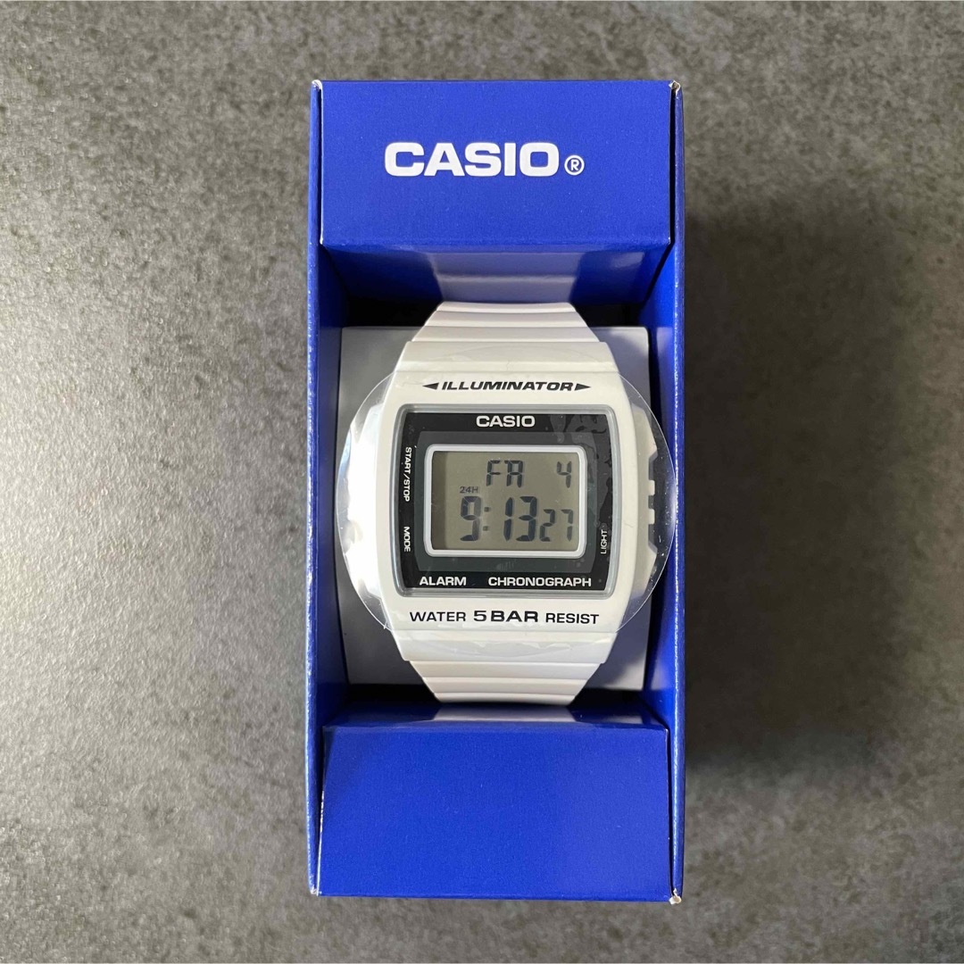 CASIO(カシオ)の【RIN様専用】CASIO 腕時計 ホワイト 3224P メンズの時計(腕時計(デジタル))の商品写真