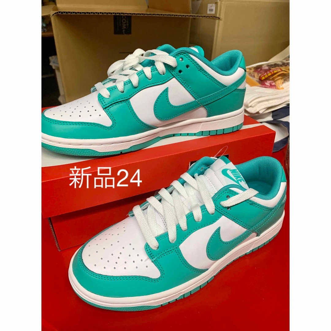 新品　ダンク　ロー　NIKE メンズモデル