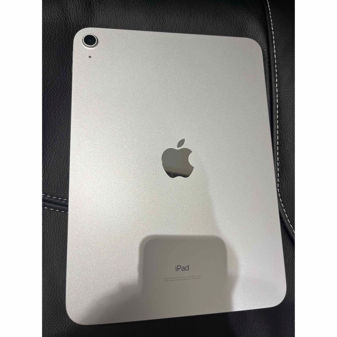 Apple(アップル)のアップル iPad 第10世代 WiFi 64GB シルバー SIMフリー スマホ/家電/カメラのPC/タブレット(タブレット)の商品写真