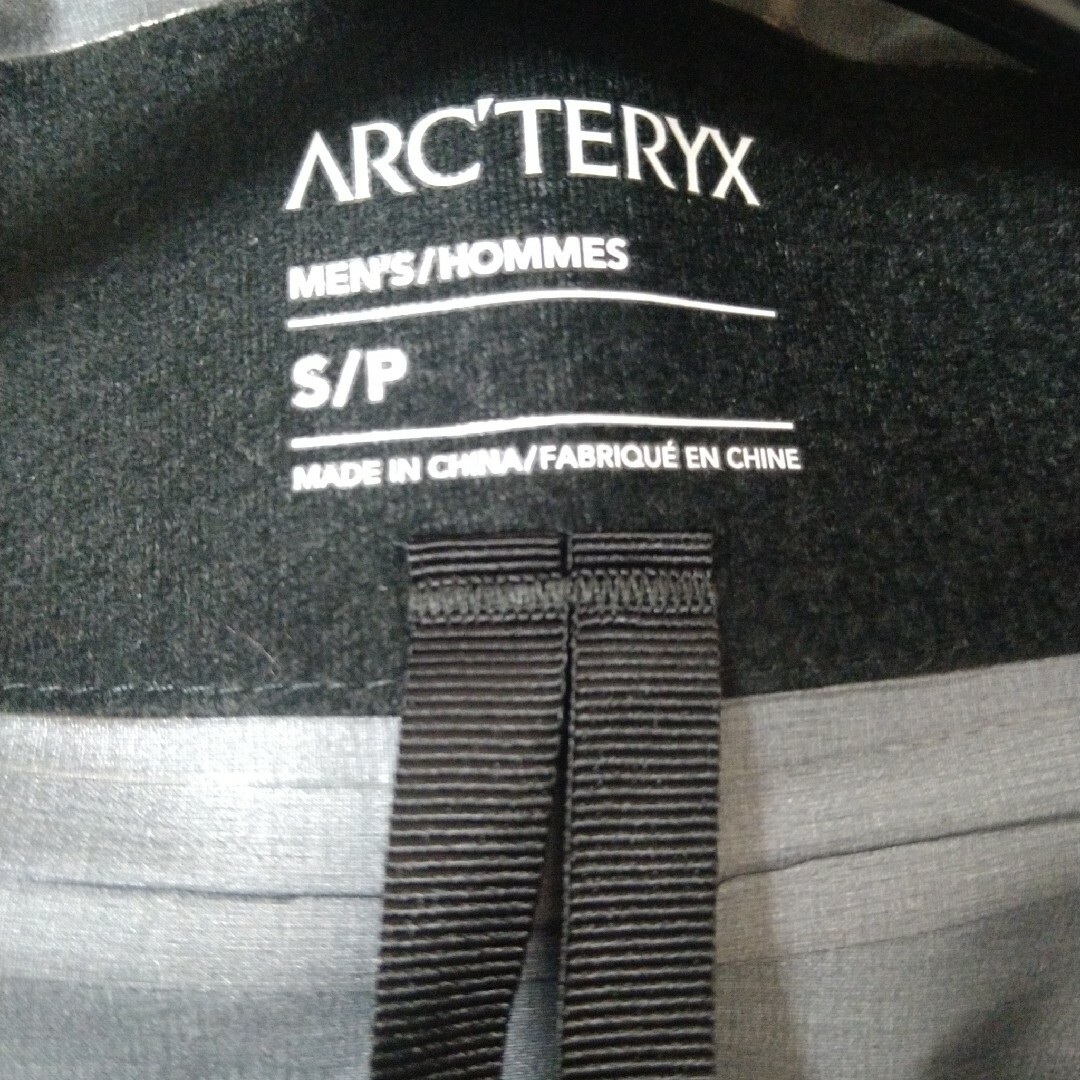 ARC'TERYX - アークテリクス alpha SV jacket Mens Orca Sサイズ ARC'TERYX - アークテリクス alpha SV jacket Mens Orca Sサイズ
