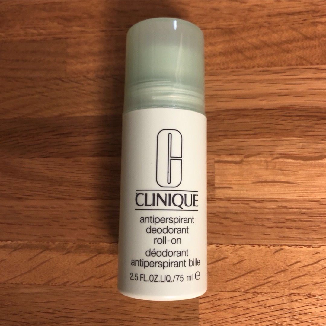 CLINIQUE(クリニーク)のCLINIQUEアンティパースパイラントデオドラントロールオン コスメ/美容のボディケア(制汗/デオドラント剤)の商品写真